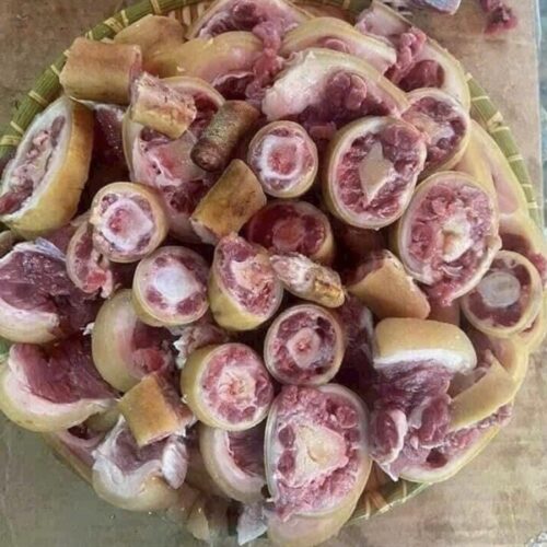 Đuôi Bò Cắt Khúc 1kg