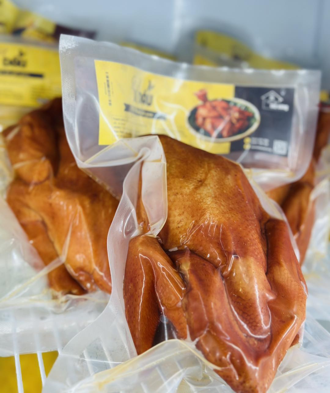 Gà Ủ Xì Dầu Không Đầu Chân Siêu Phẩm – Túi 1KG