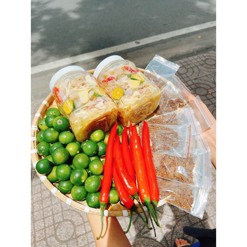 Gân Bò Ngâm Xả Tắc Chua Ngọt – Hủ 1Kg 