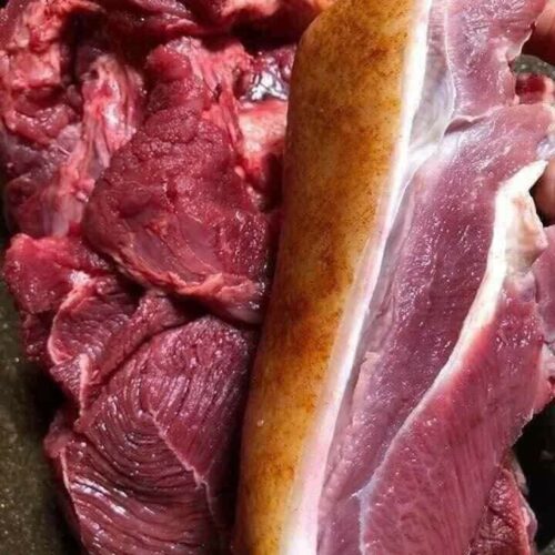 Thịt Đùi Nai Tươi Có Da Cấp Đông - 1Kg