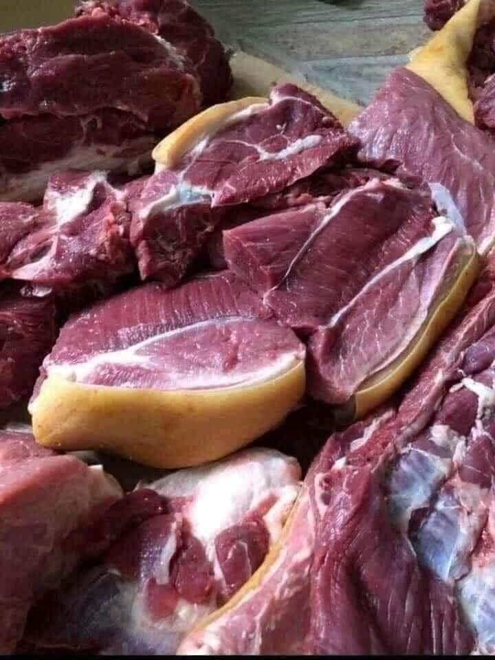 Thịt Đùi Nai Tươi Có Da Cấp Đông - 1Kg