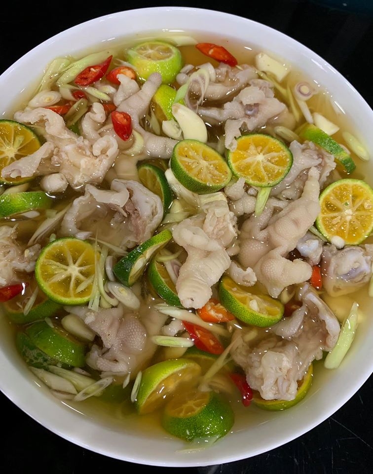 Tự Làm Chân Gà Rút Xương Ngâm Sả Tắc Tại Nhà: Công Thức Đơn Giản, Thành Công 100%