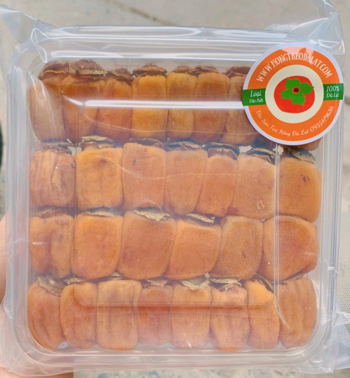 Hồng Treo Gió 500g Giá Bao Nhiêu? So Sánh Giá và Ưu Đãi