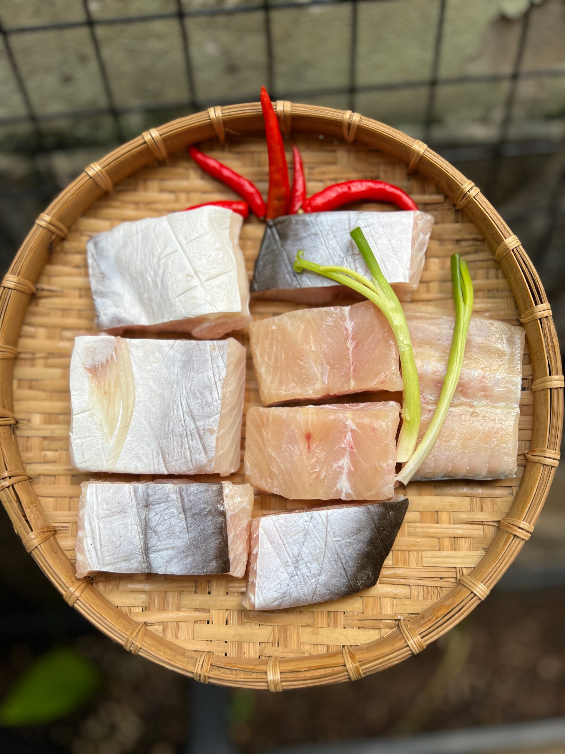 Khô Cá Dứa 1 Nắng 1Kg: Hương Vị Biển Cả Trong Từng Thớ Cá