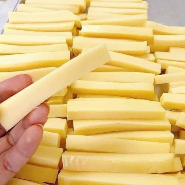 Đánh Giá Chi Tiết Phô Mai Que Vị Truyền Thống Túi 500Gr: Hương Vị, Chất Lượng, Giá Cả