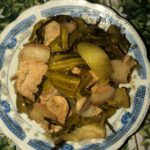 thit-heo-xao-cai-chua-mon-ngon-ngay-mua-2